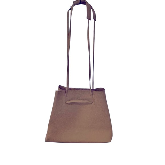 8 Other Reasons Vegan Leather Slouchy Bucket Bag New with Duster Bag - Picture 8 of 10